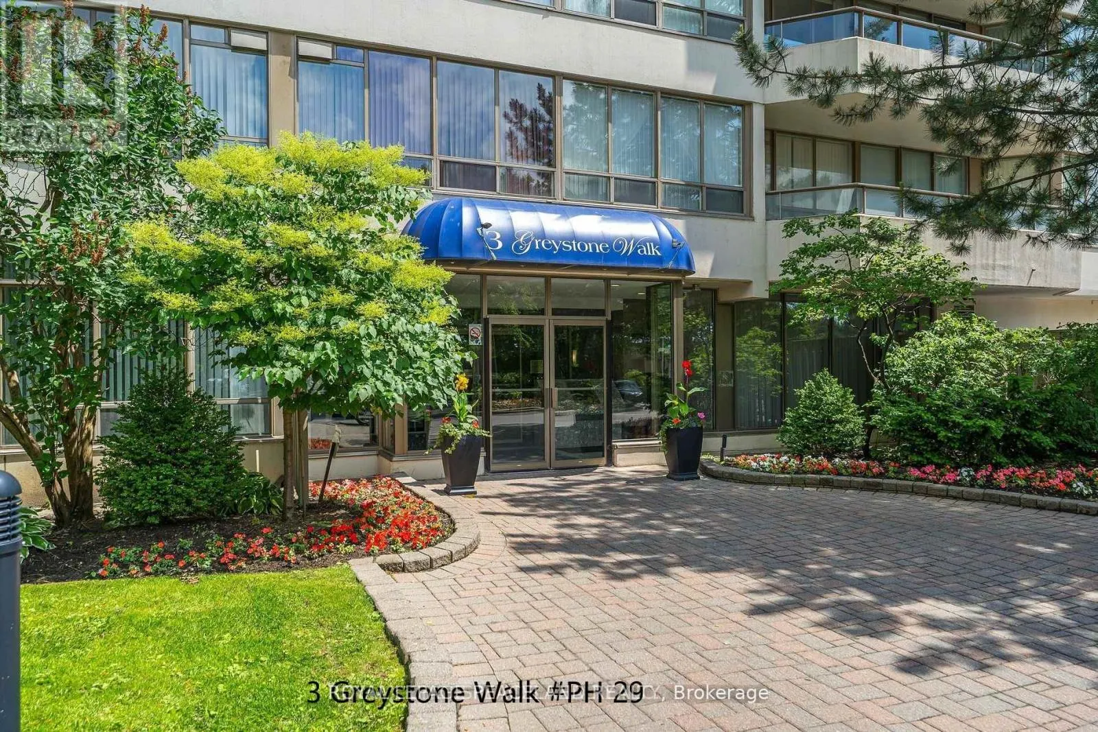 PH29 - 3 GREYSTONE WALK DRIVE