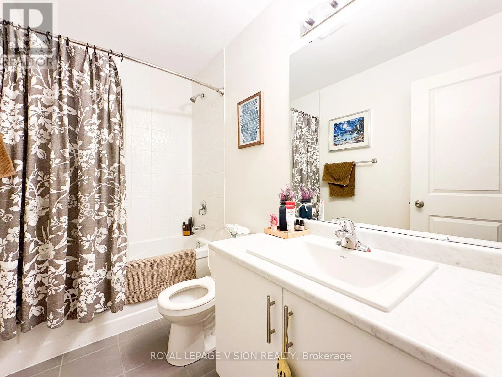 74 CASPIAN SQUARE DRIVE