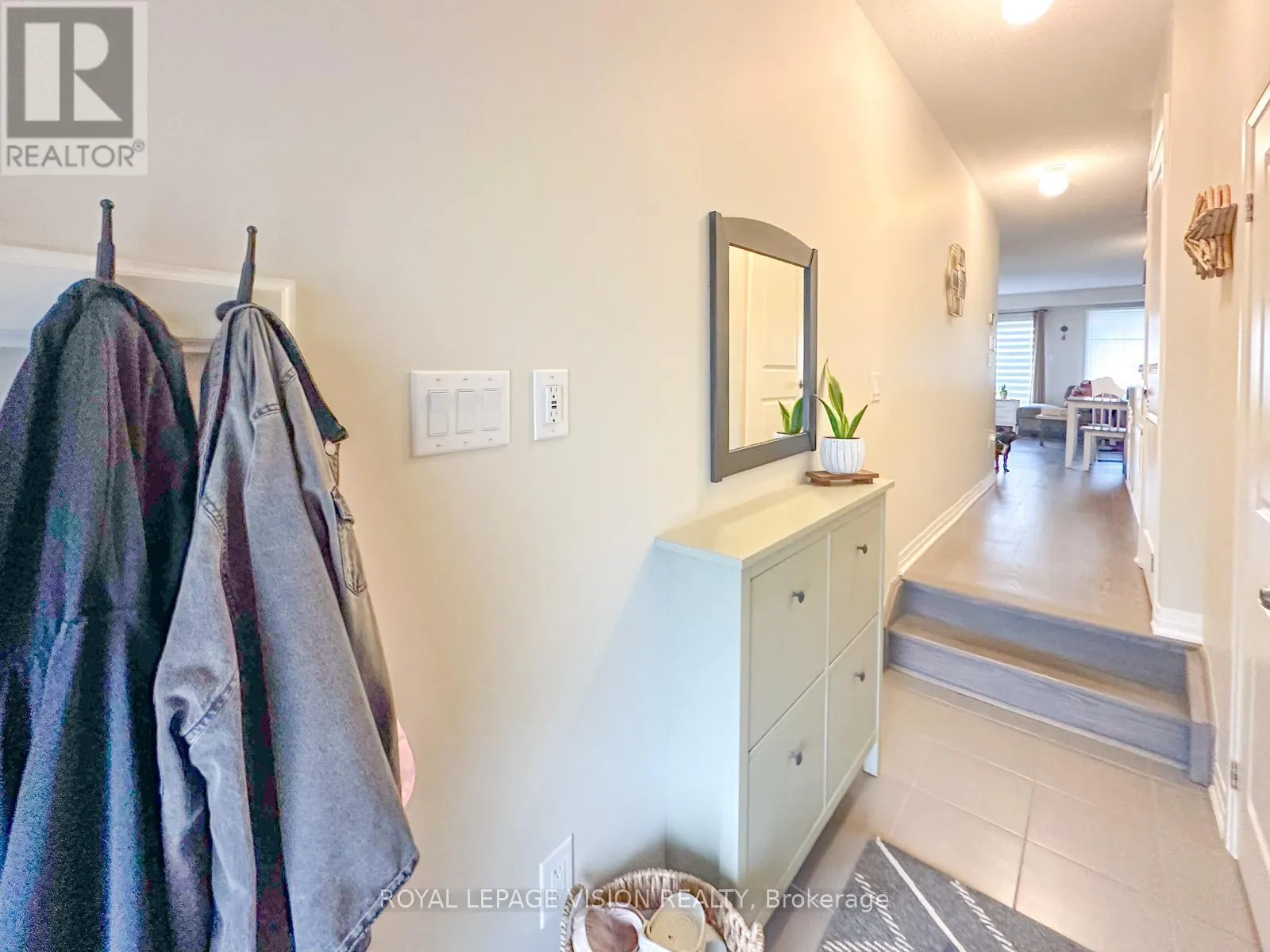 74 CASPIAN SQUARE DRIVE