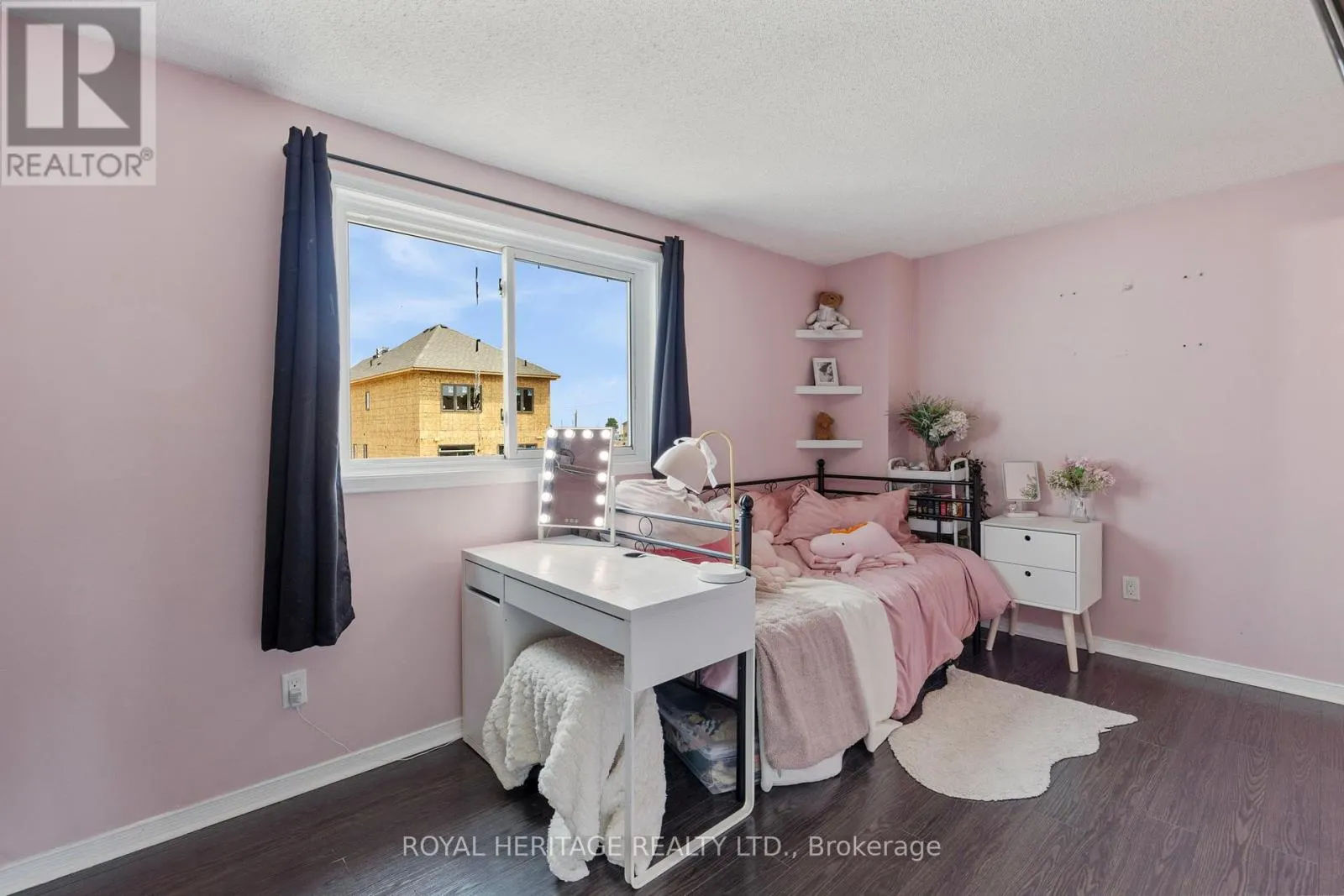 1471 CONNERY CRESCENT