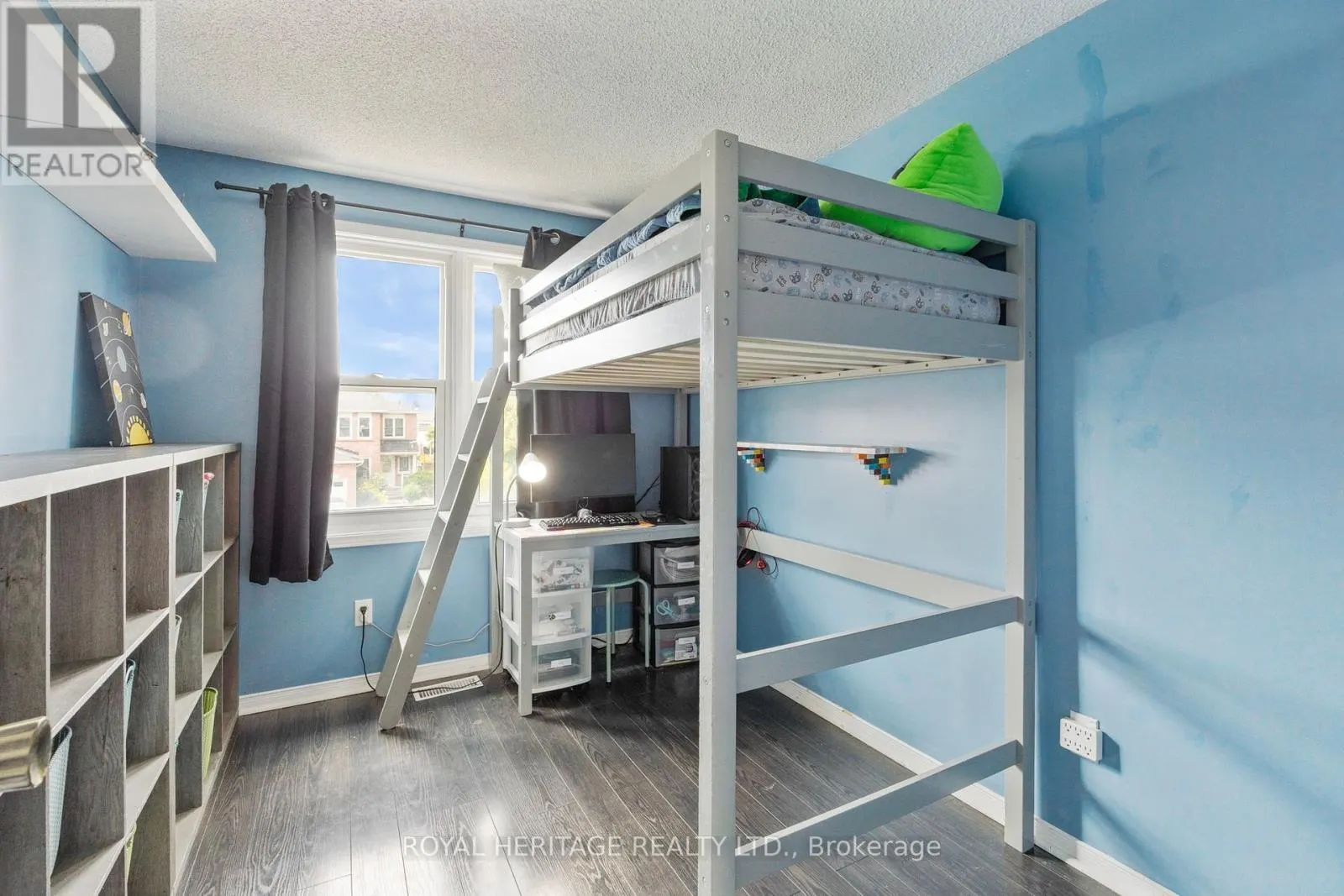 1471 CONNERY CRESCENT