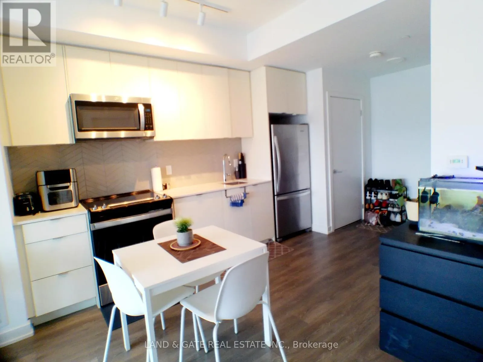705A - 1606 CHARLES STREET, #705A