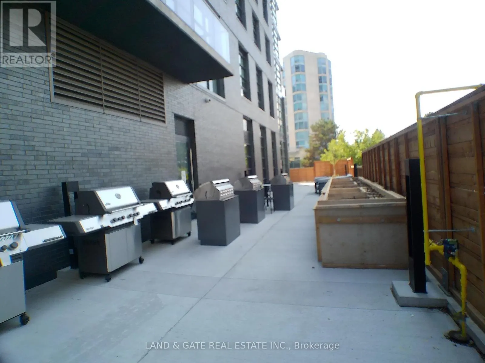 705A - 1606 CHARLES STREET, #705A
