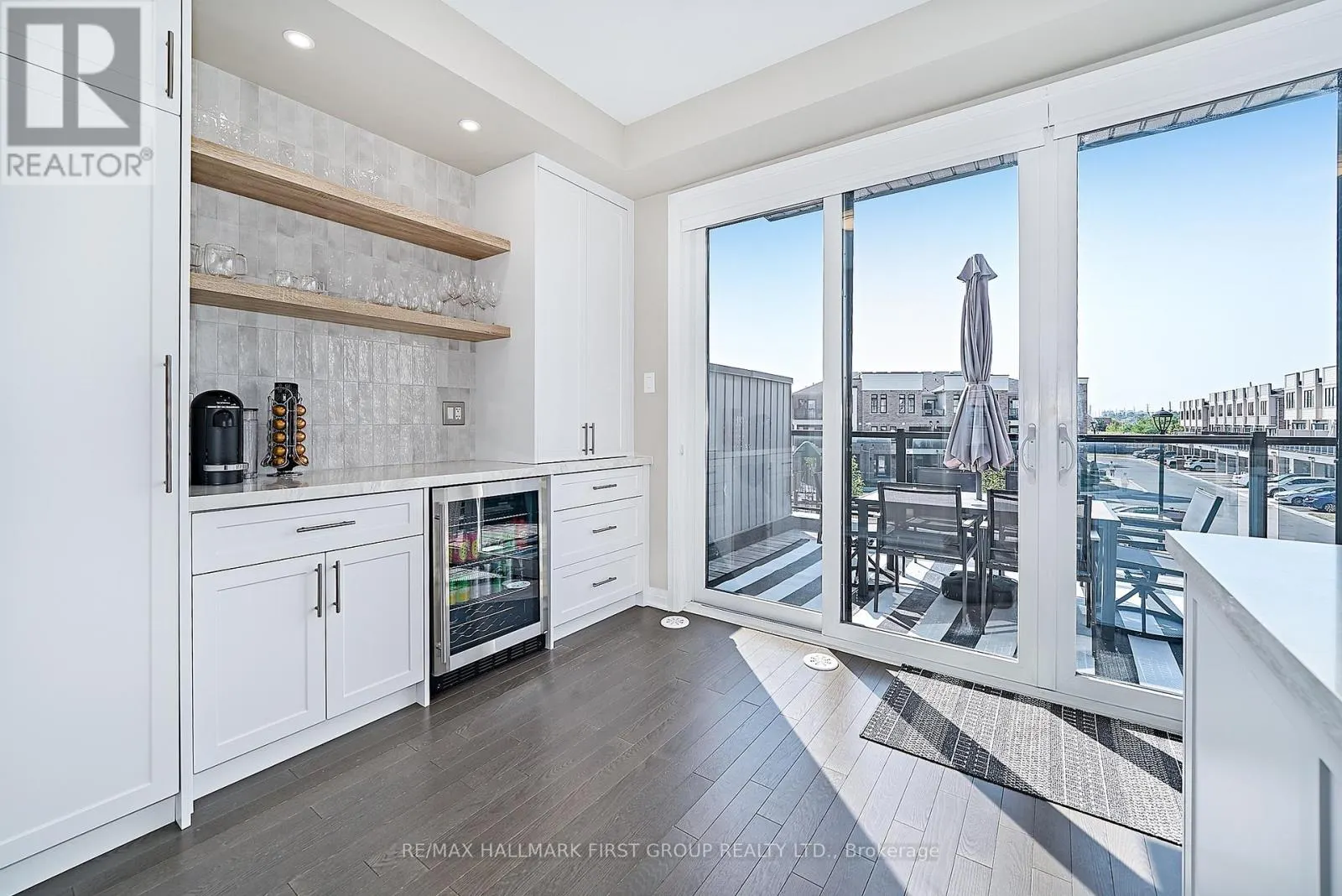 1 CLARINGTON BOULEVARD