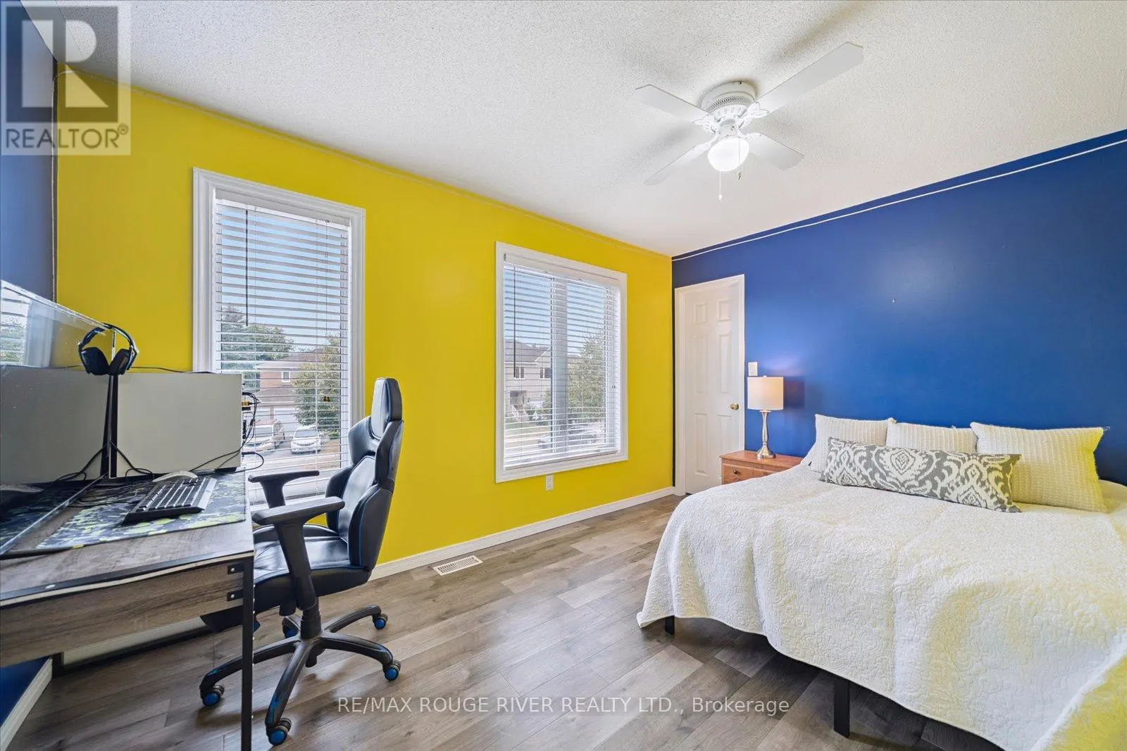 53 ERIC CLARKE DRIVE