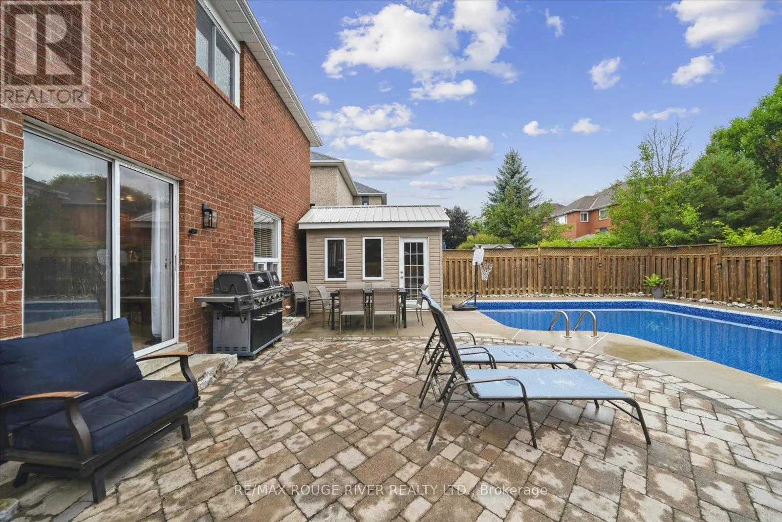 53 ERIC CLARKE DRIVE