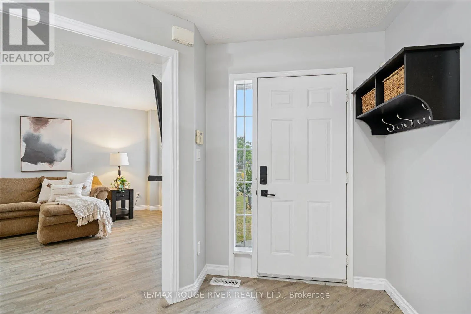 53 ERIC CLARKE DRIVE