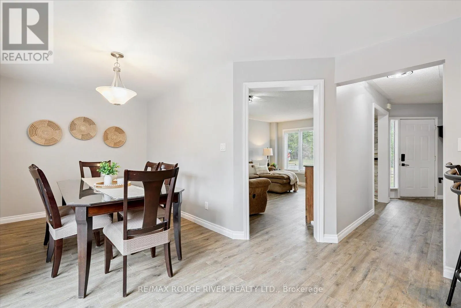 53 ERIC CLARKE DRIVE