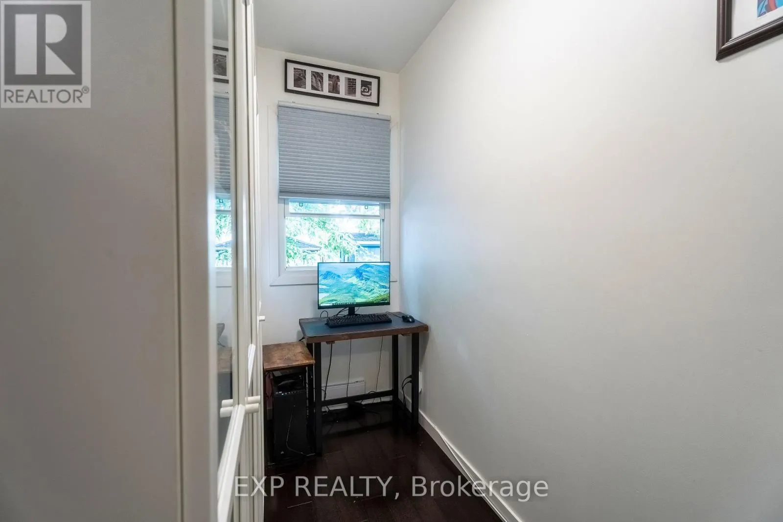 819 CRAVEN ROAD