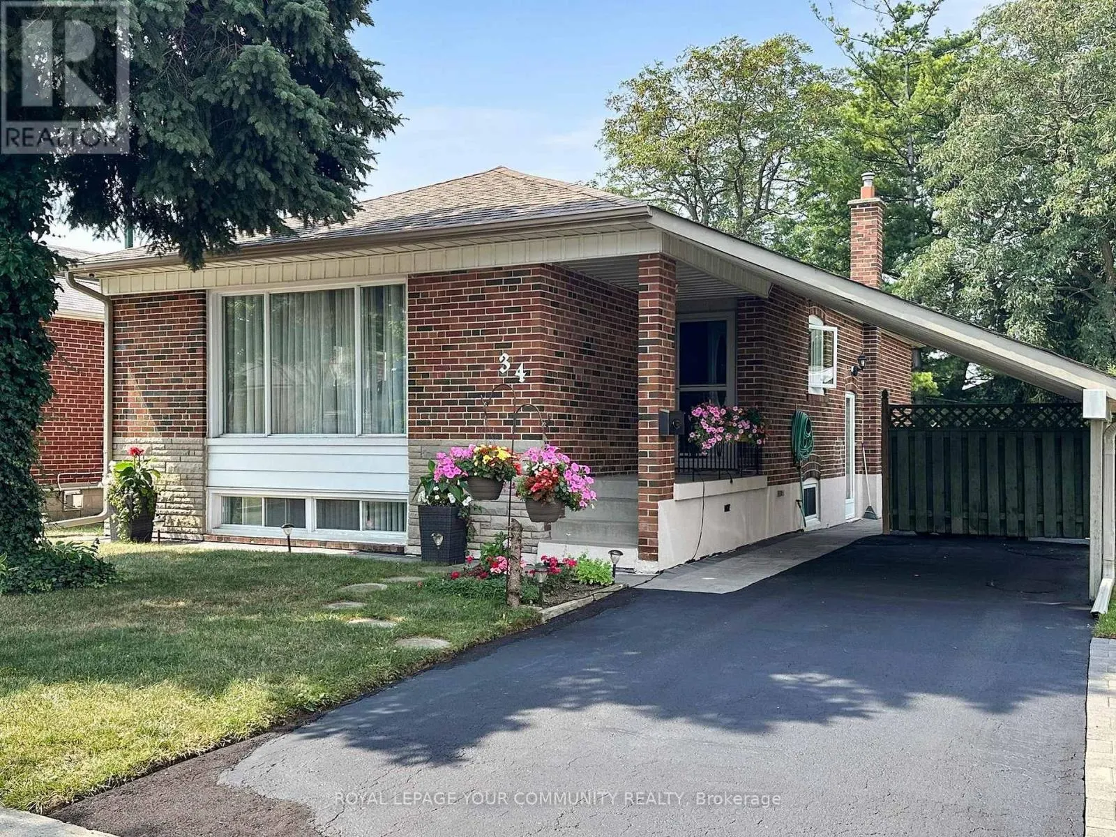 34 DROXFORD AVENUE