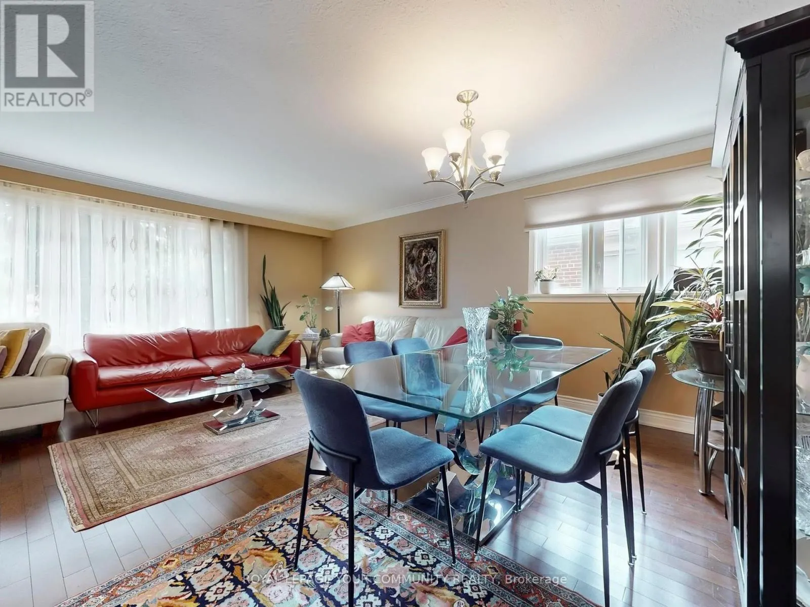 34 DROXFORD AVENUE