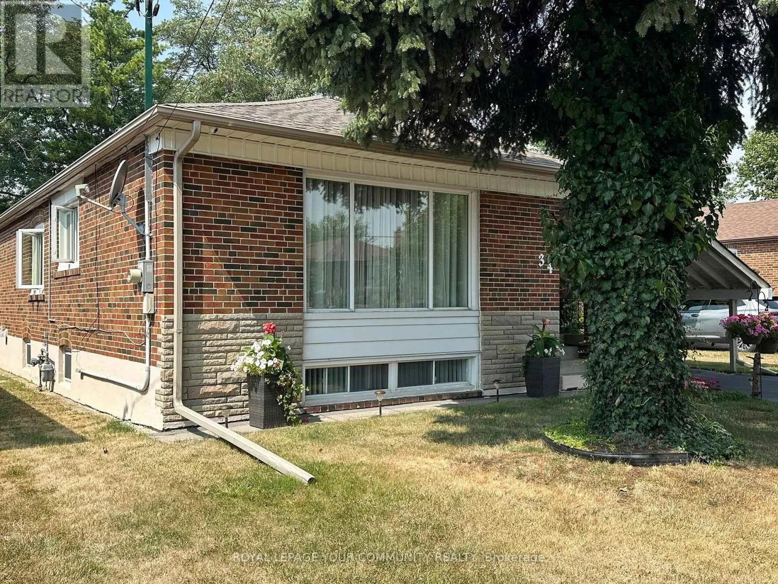 34 DROXFORD AVENUE