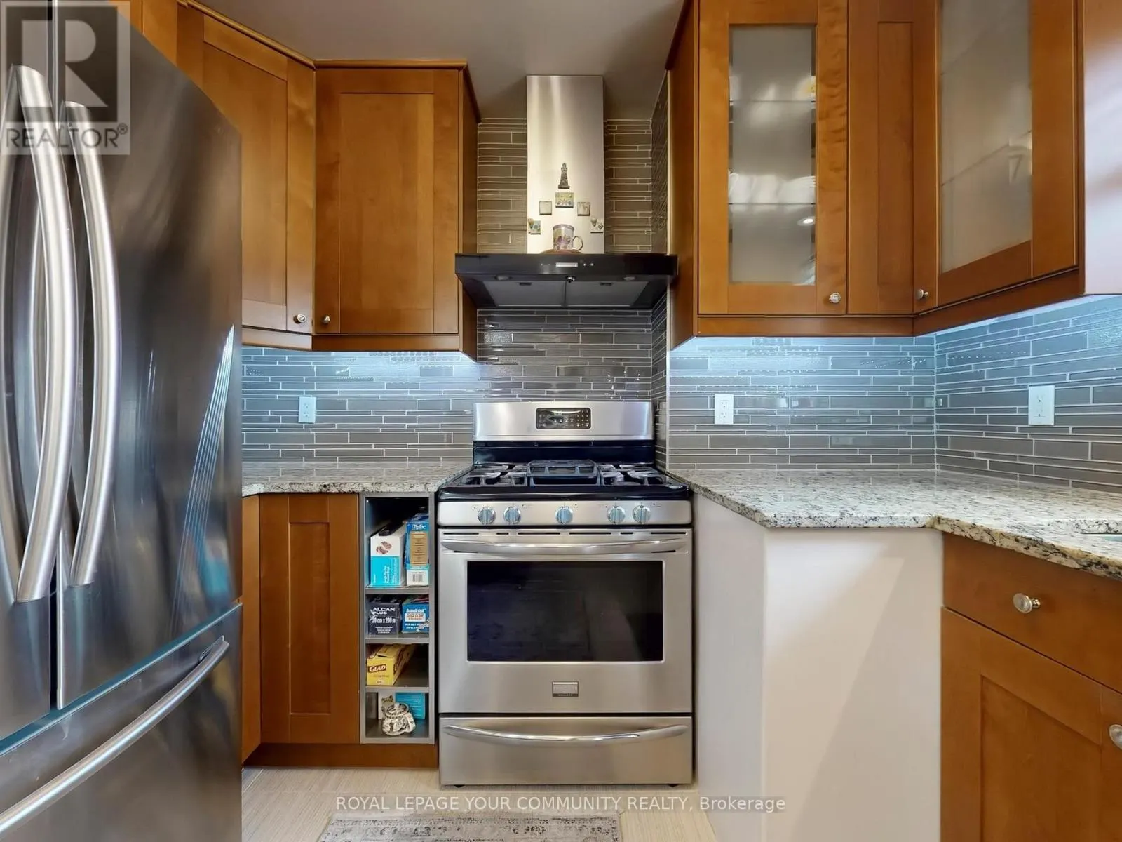 34 DROXFORD AVENUE