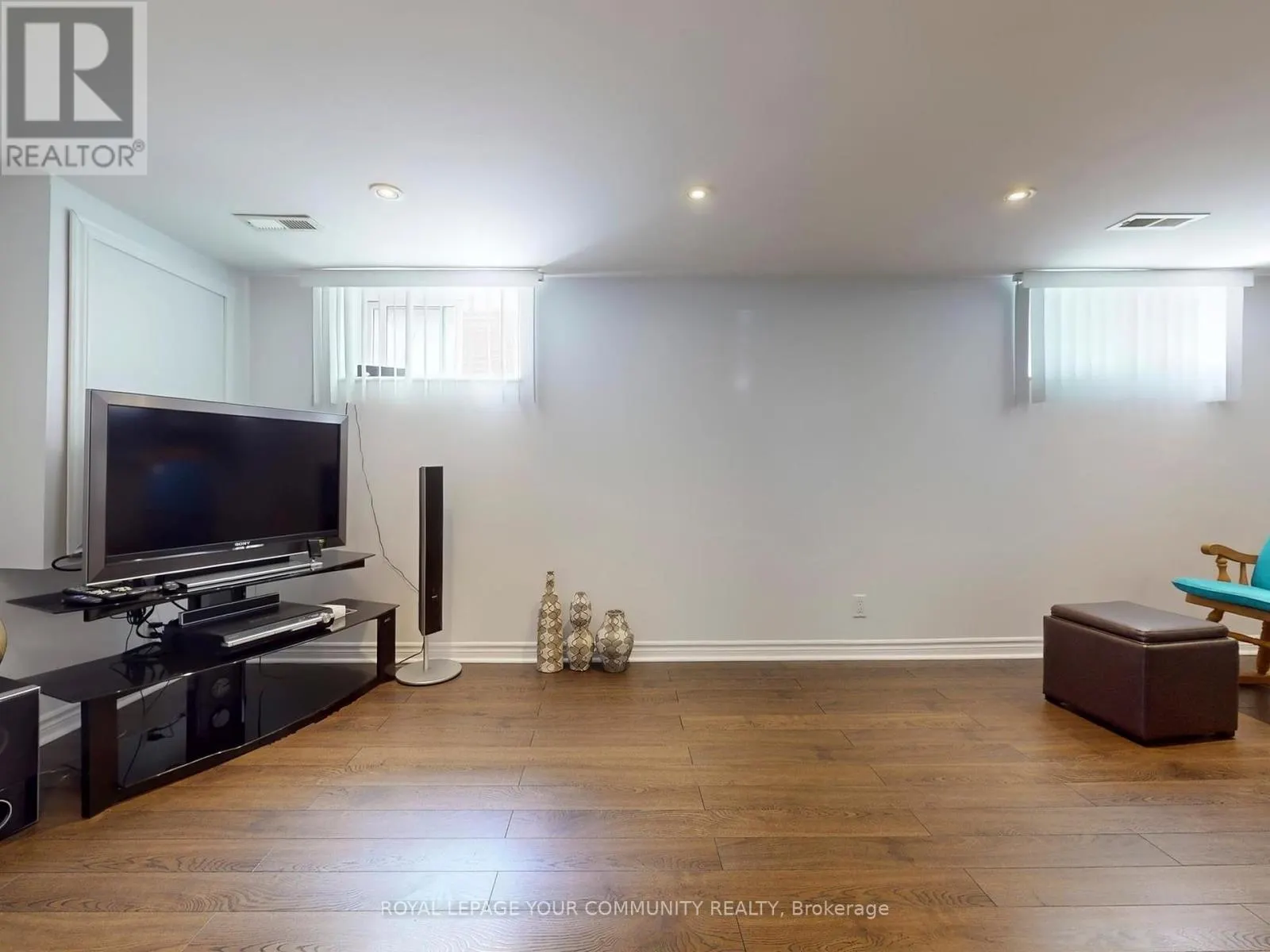 34 DROXFORD AVENUE
