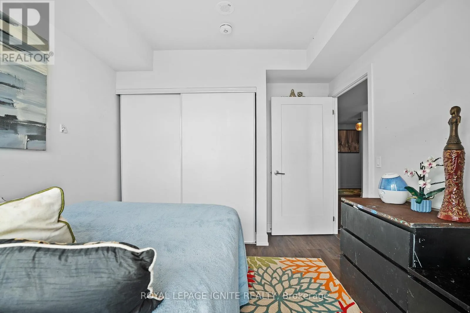 2311 - 2550 SIMCOE STREET N