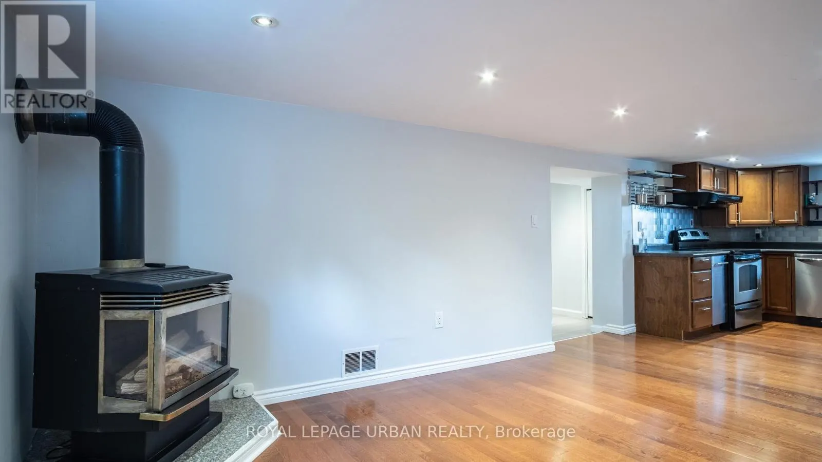3 KARNWOOD DRIVE