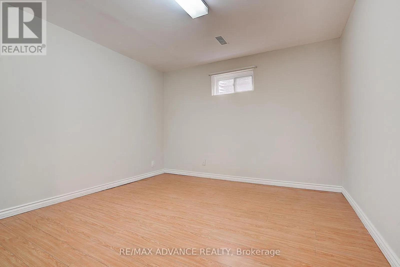 86 PLACENTIA BOULEVARD