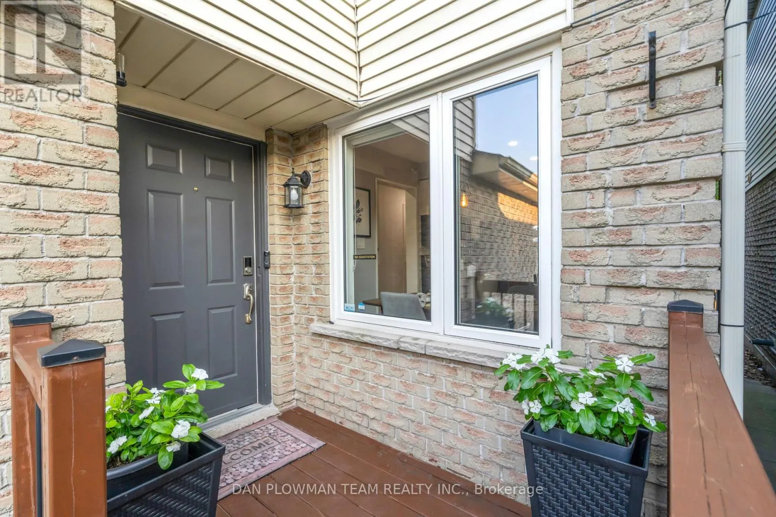 39 DORVIS DRIVE