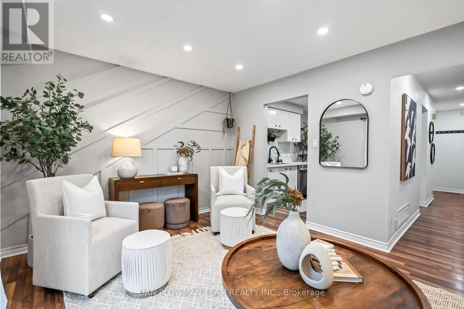 39 DORVIS DRIVE