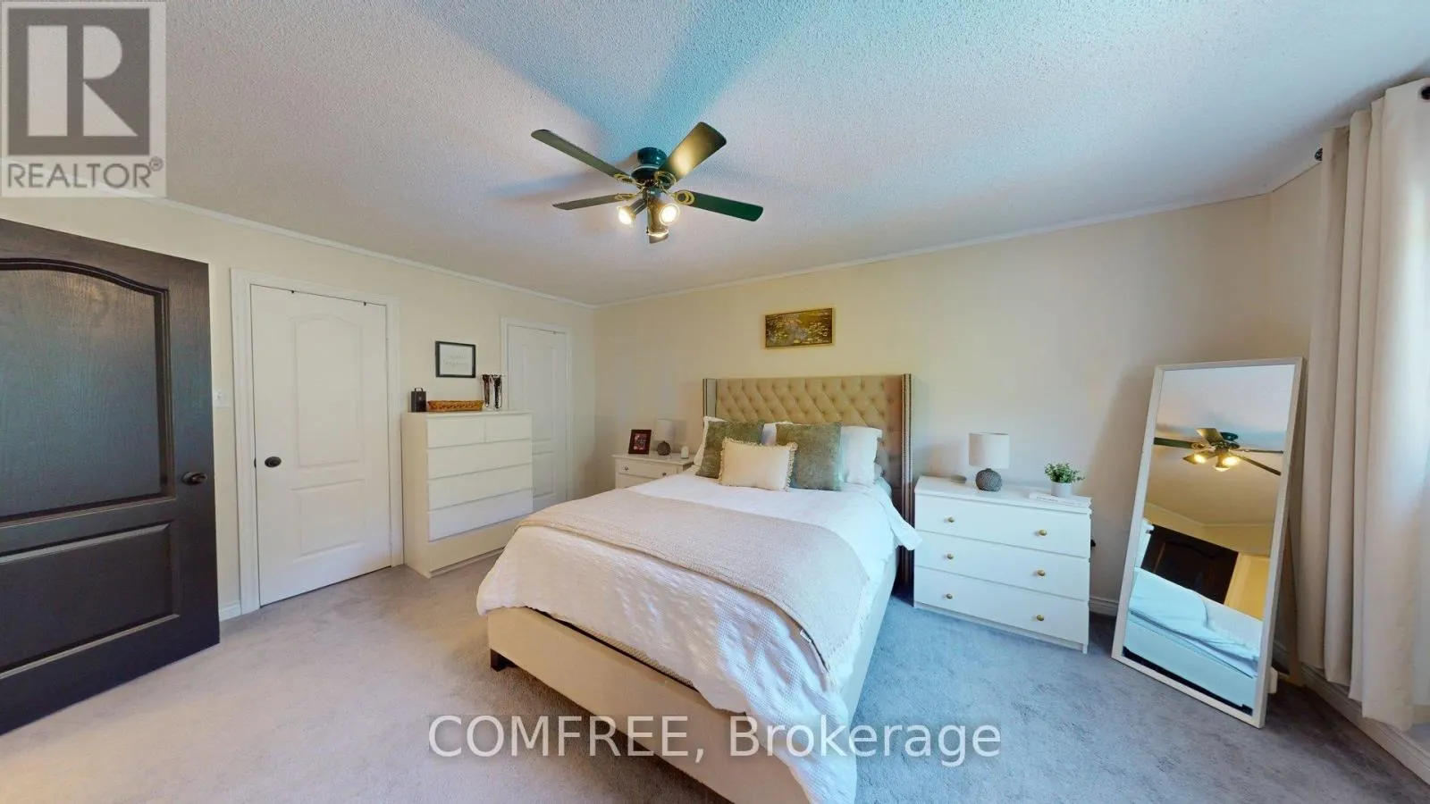 27 MARKWOOD CRESCENT