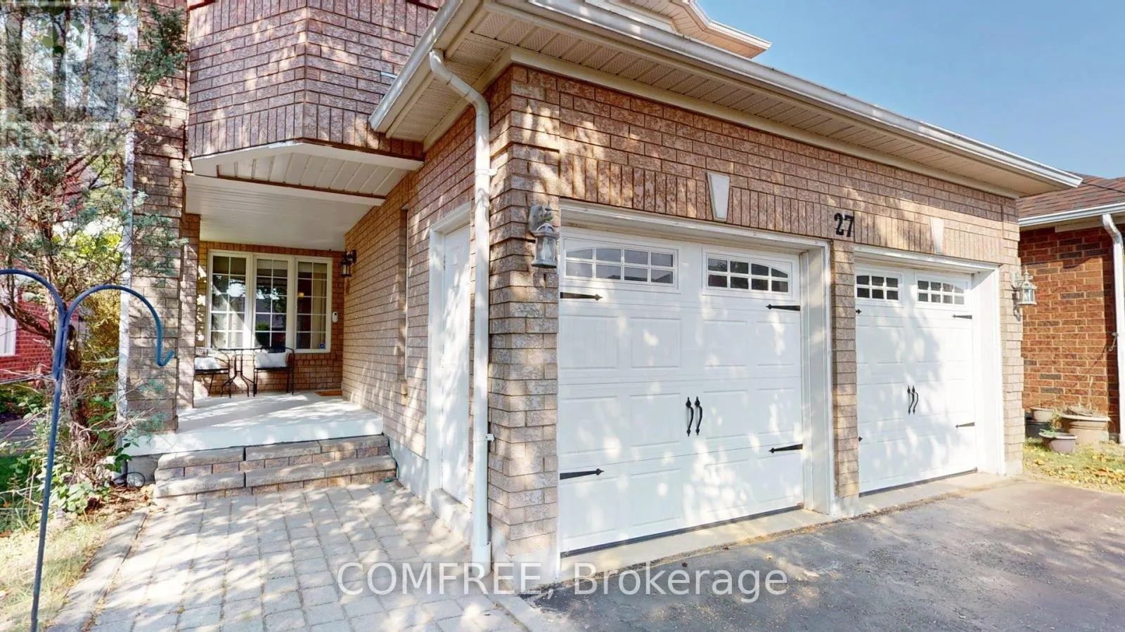 27 MARKWOOD CRESCENT