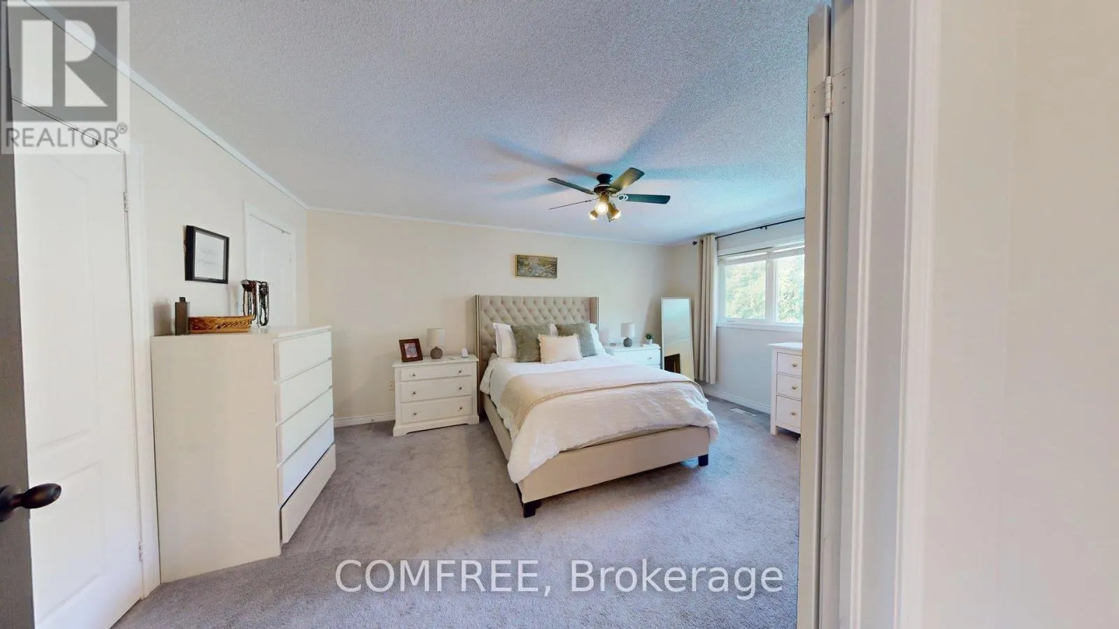 27 MARKWOOD CRESCENT