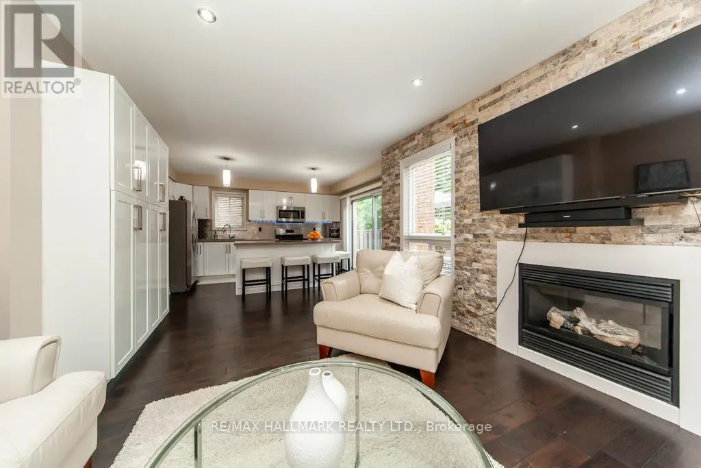 73 ARMITAGE CRESCENT
