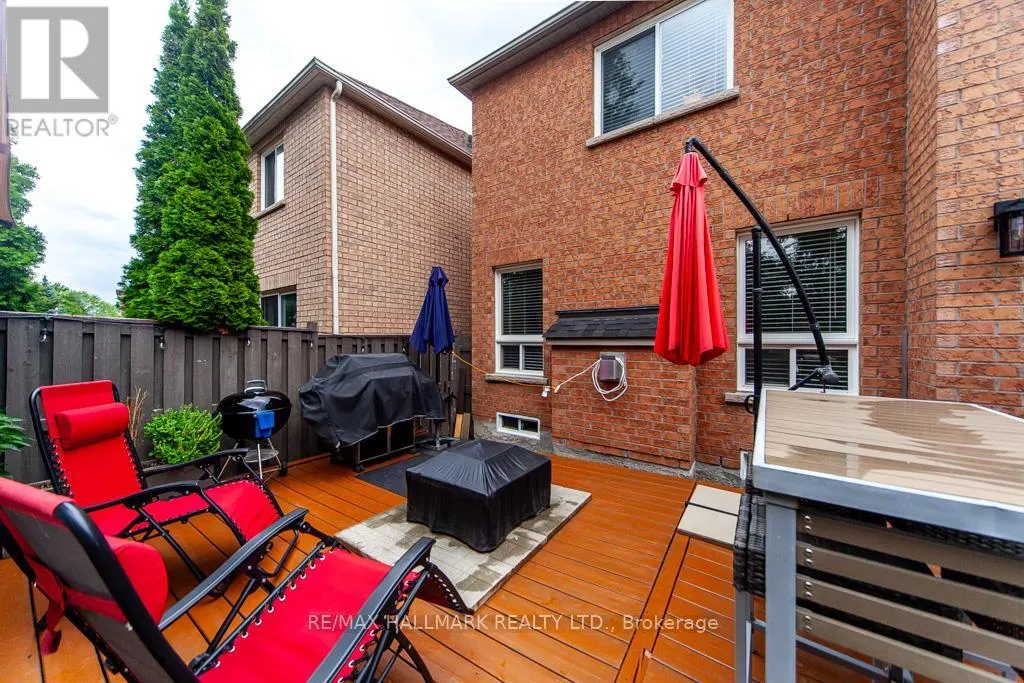 73 ARMITAGE CRESCENT