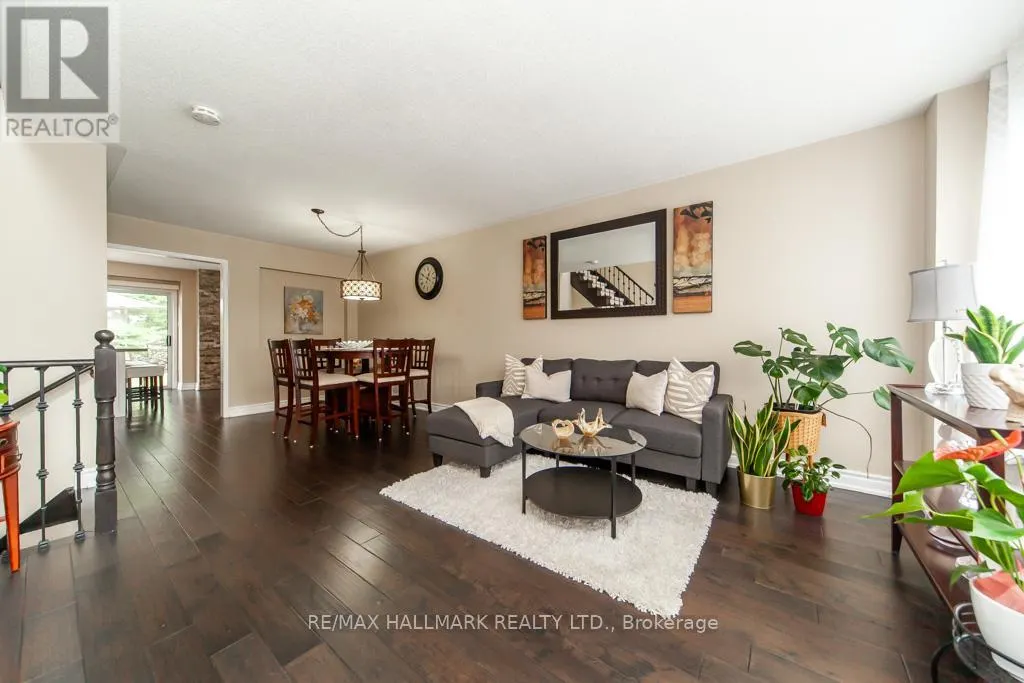 73 ARMITAGE CRESCENT
