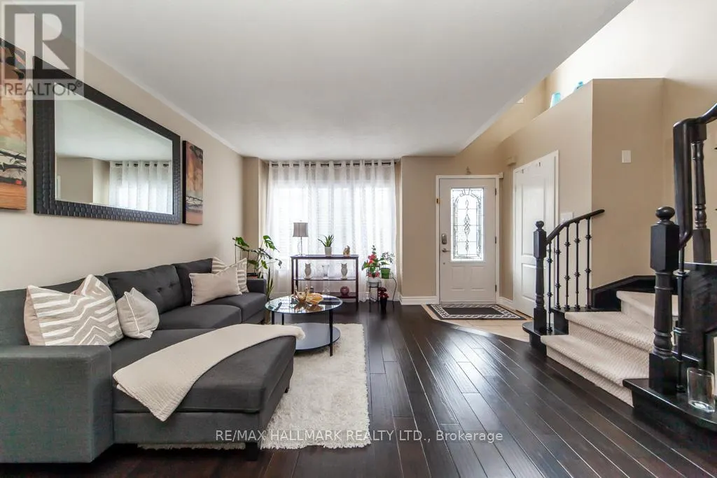 73 ARMITAGE CRESCENT
