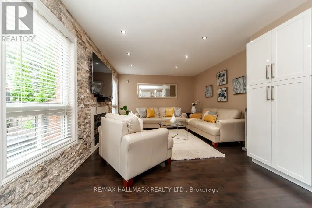 73 ARMITAGE CRESCENT