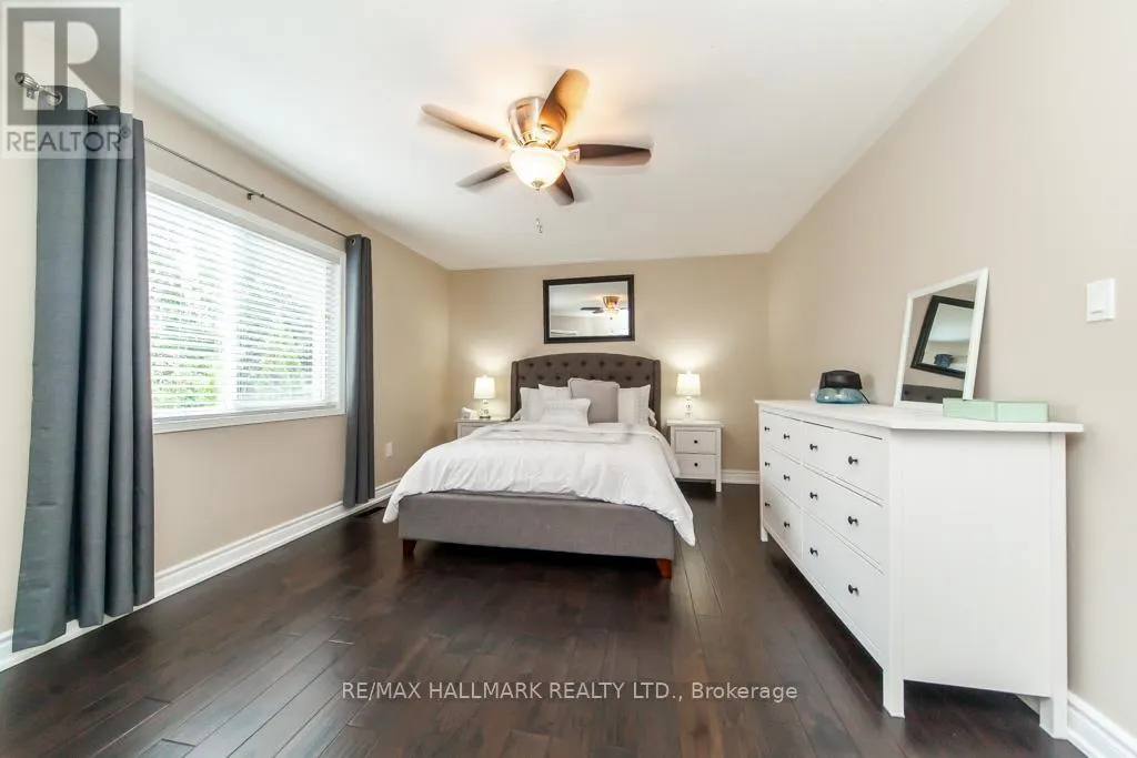 73 ARMITAGE CRESCENT