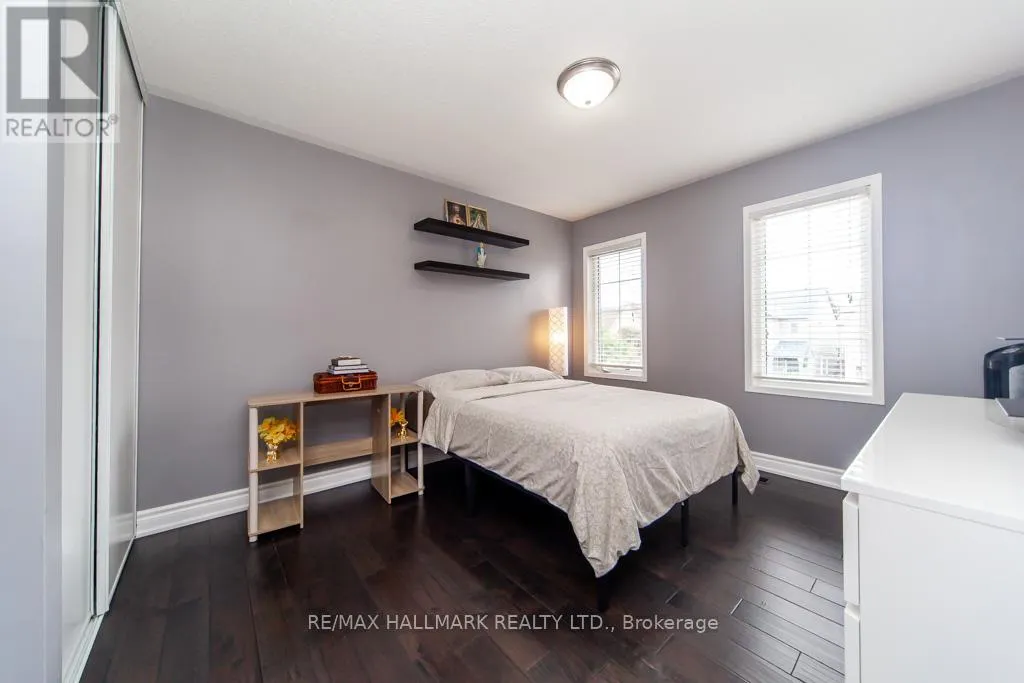 73 ARMITAGE CRESCENT