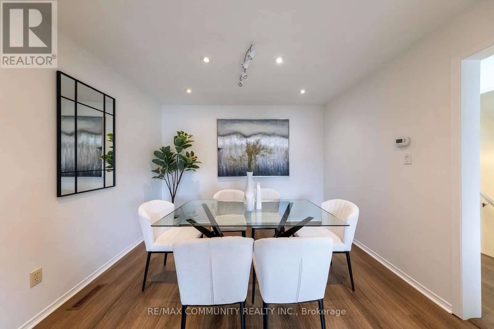 26 BIRRELL AVENUE