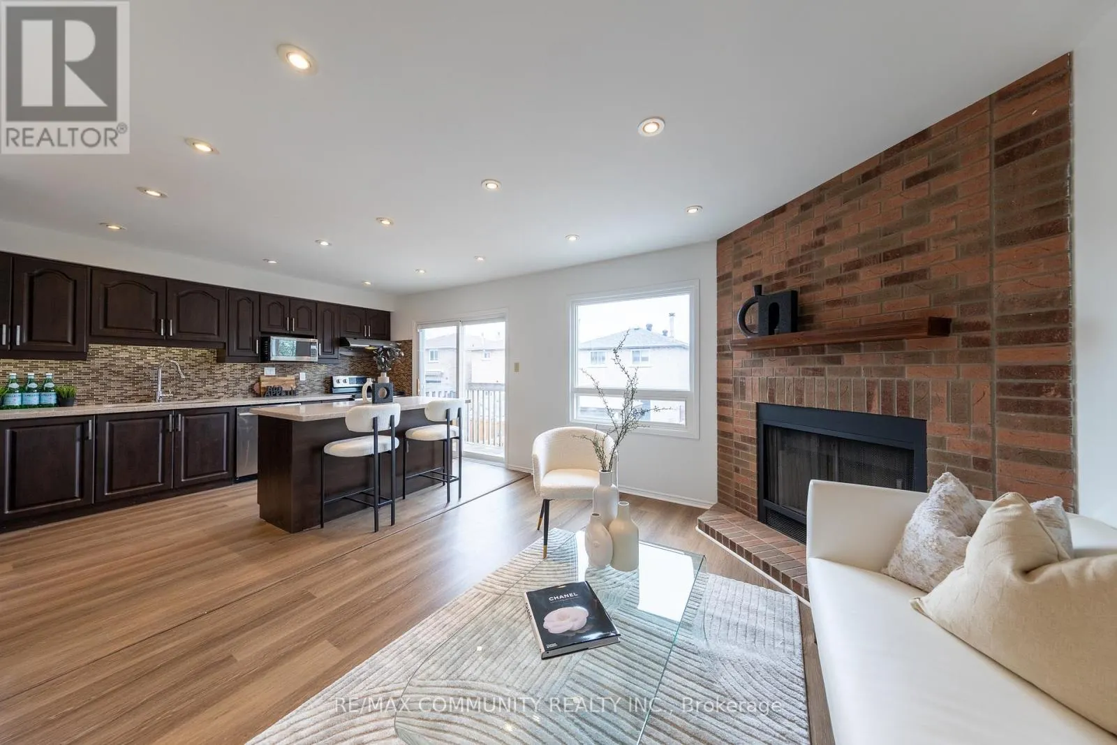 26 BIRRELL AVENUE