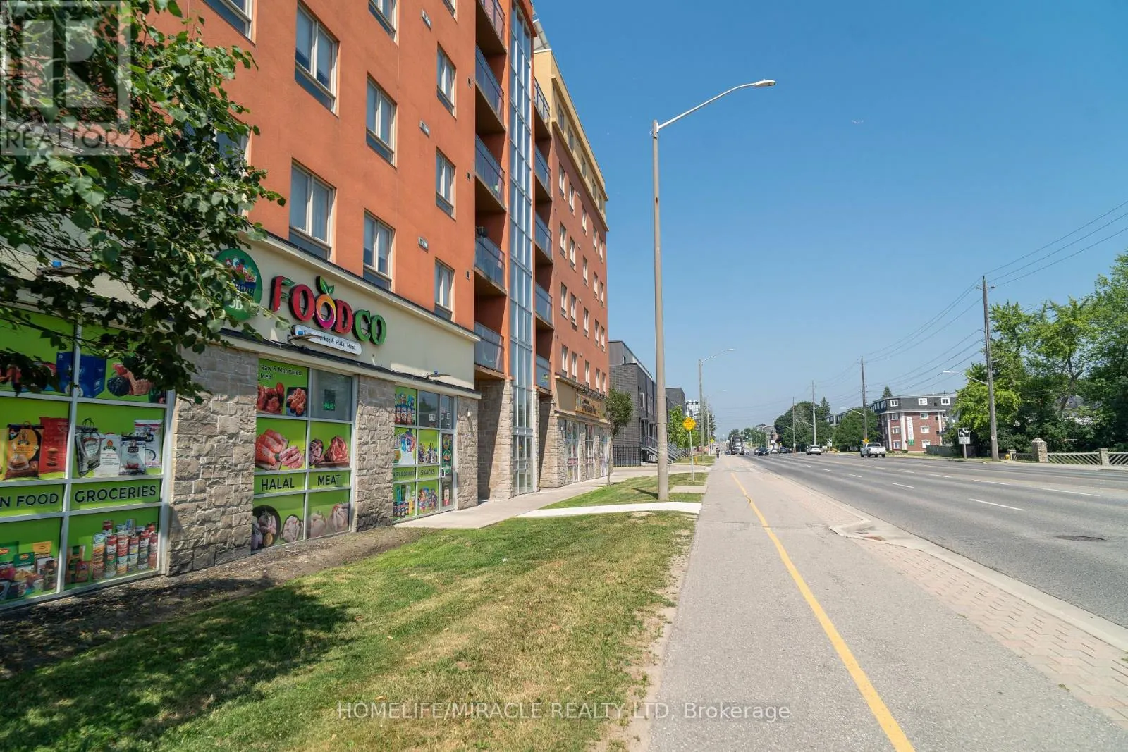 3 - 1700 SIMCOE STREET N