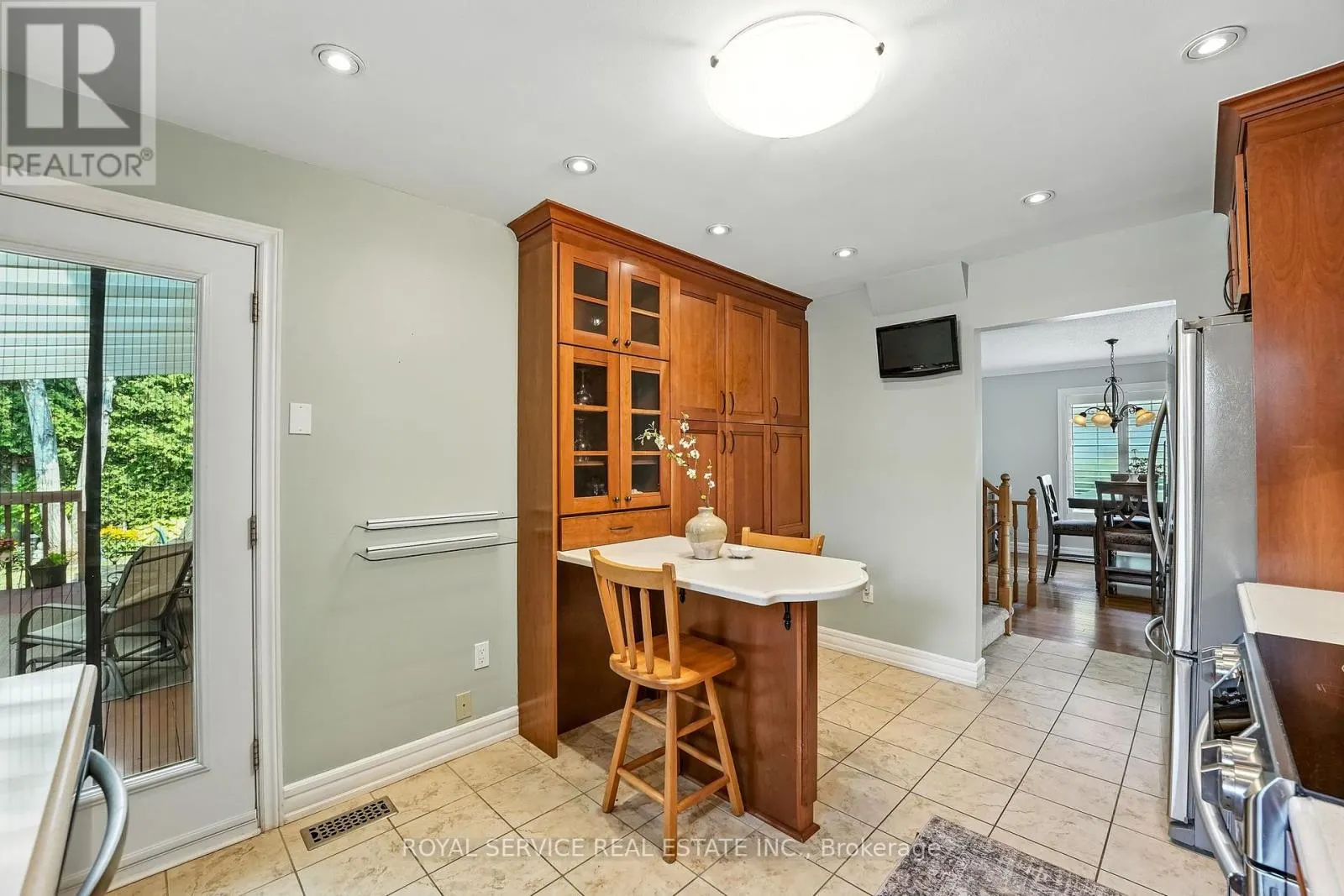 69 FIRWOOD AVENUE