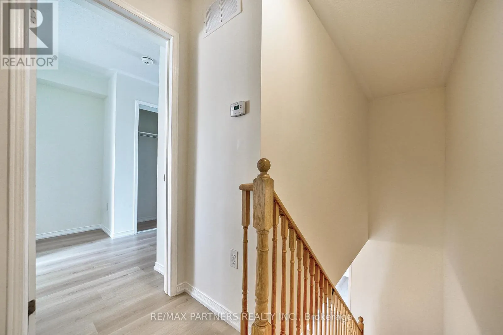 2615 EAGLESHAM PATH