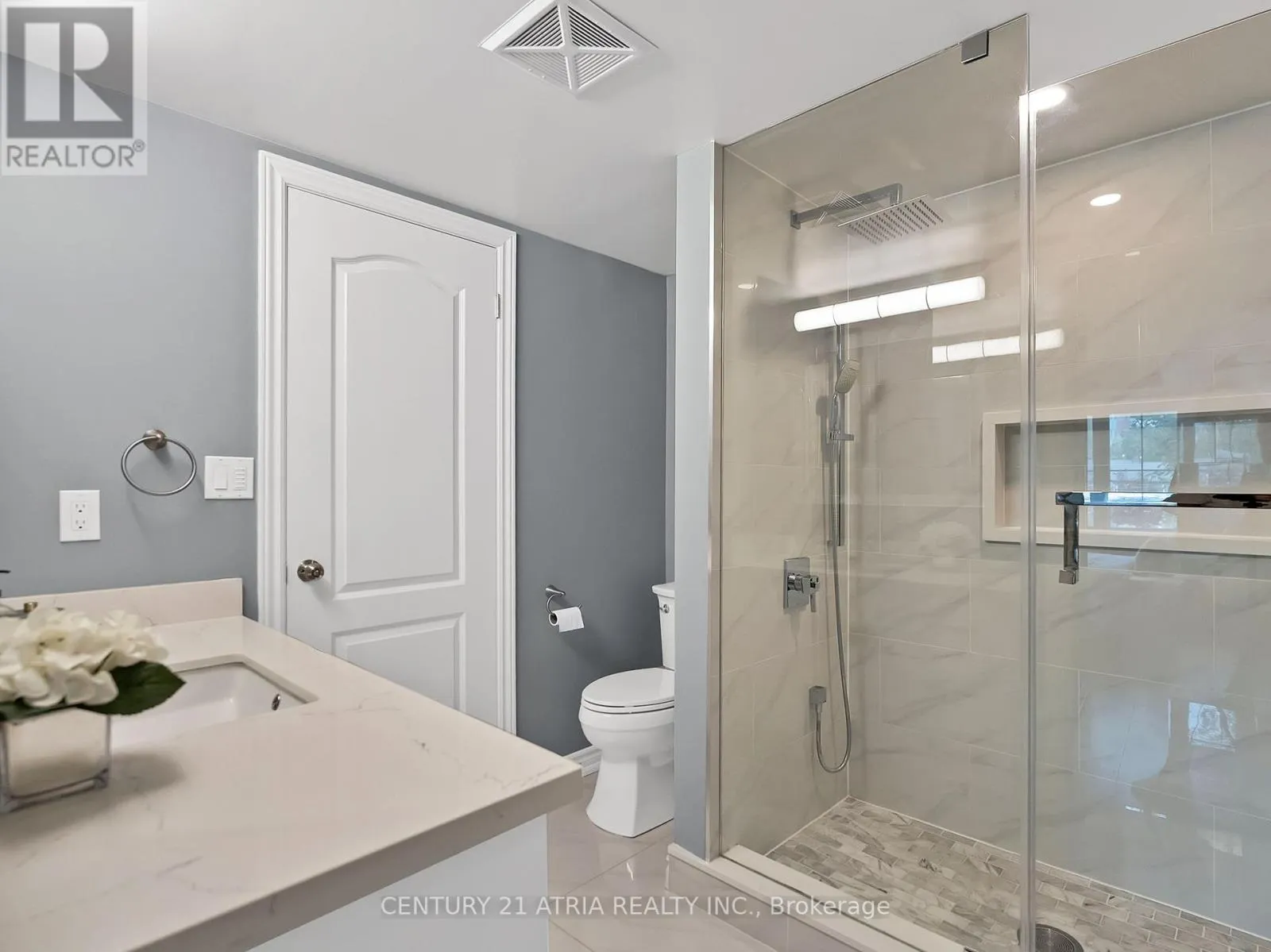 3 - 1251 BRIDLETOWNE CIRCLE