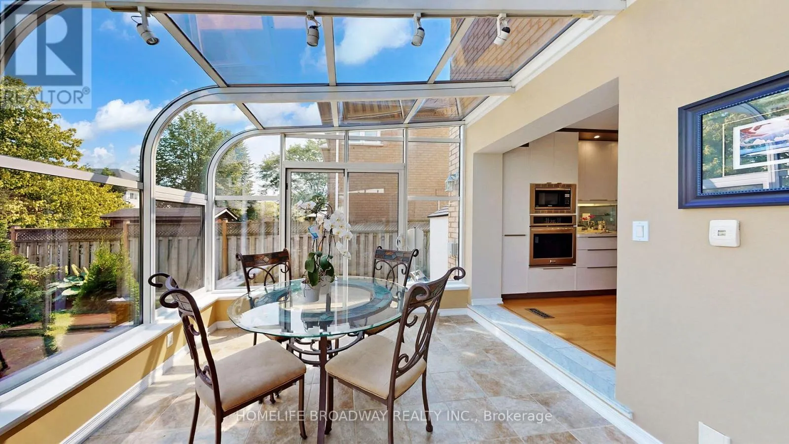 25 MULLORD AVENUE