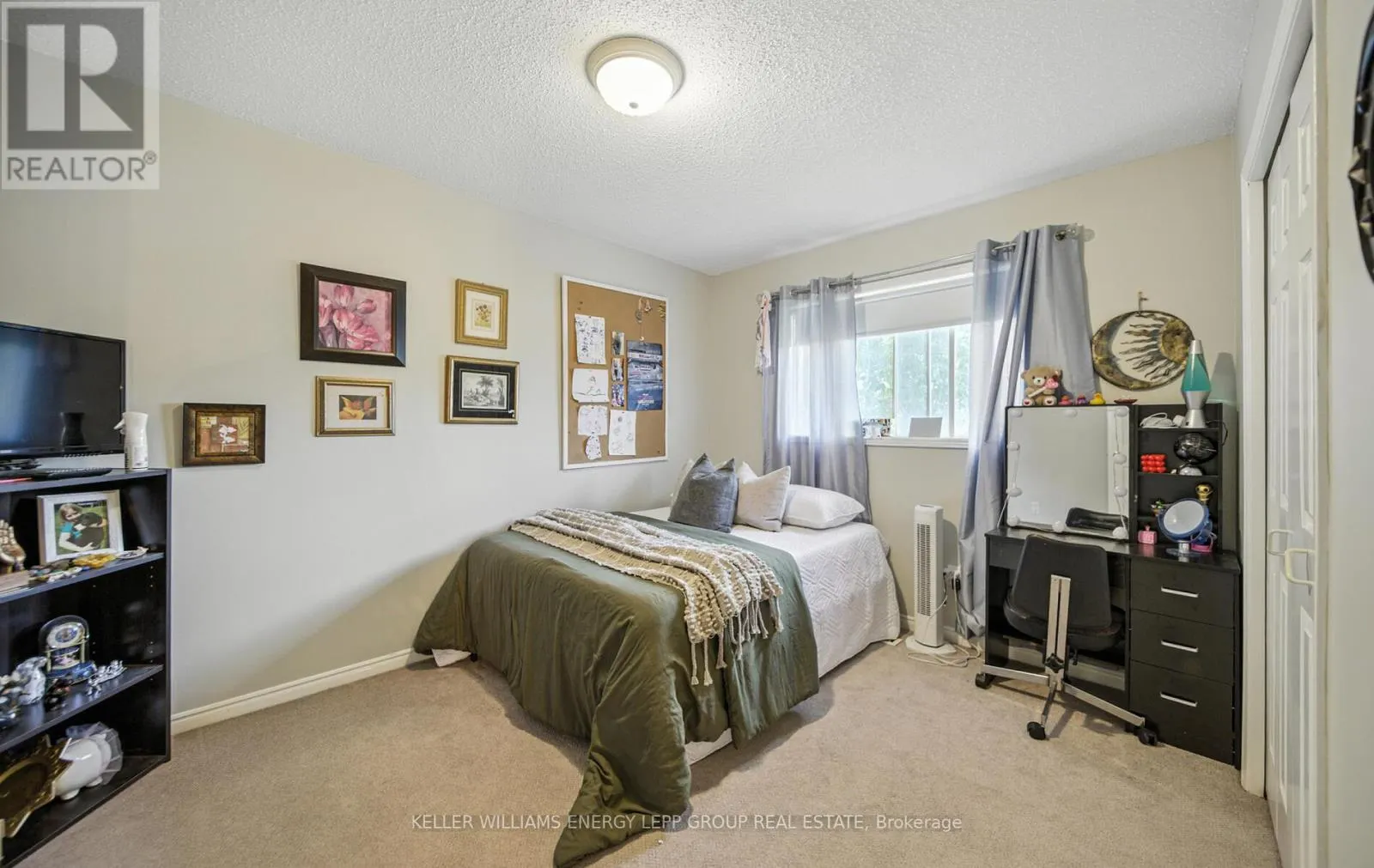 49 WORFOLK PLACE