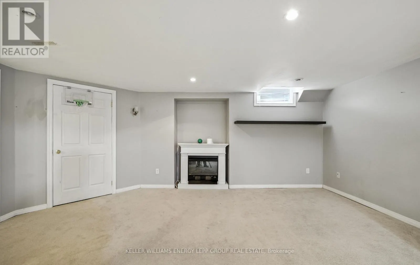 49 WORFOLK PLACE
