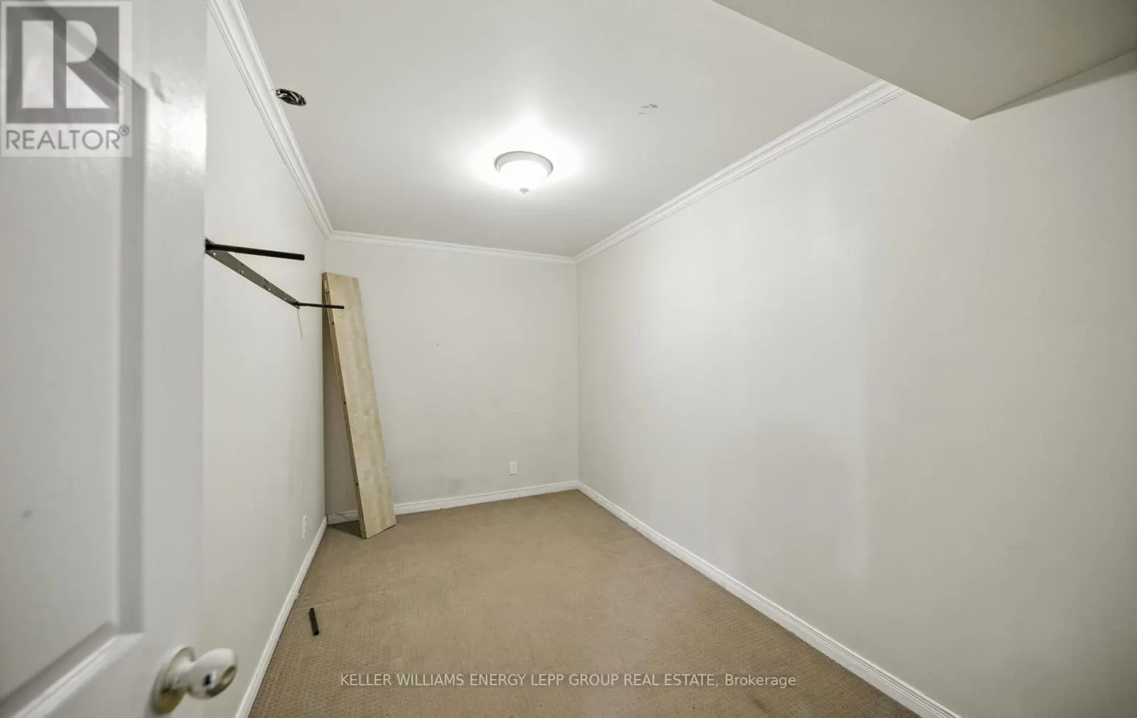 49 WORFOLK PLACE