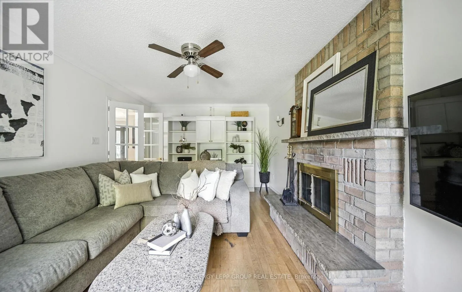 49 WORFOLK PLACE
