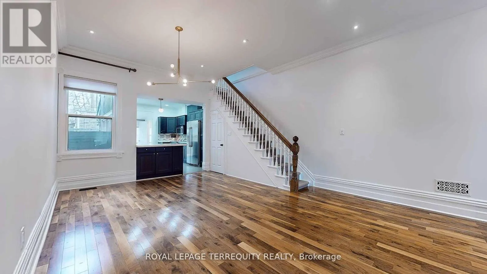 211 PAPE AVENUE