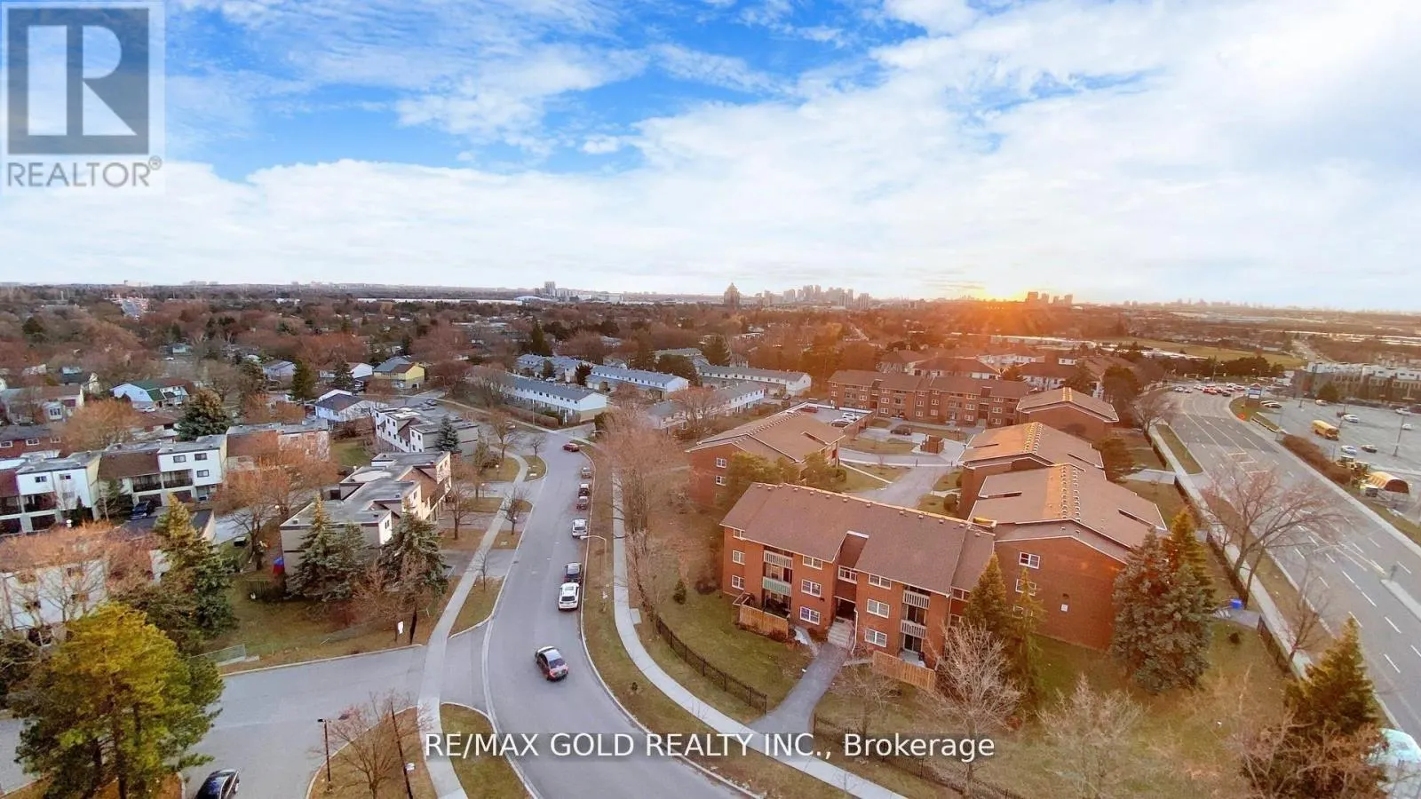 1205 - 99 BLACKWELL AVENUE