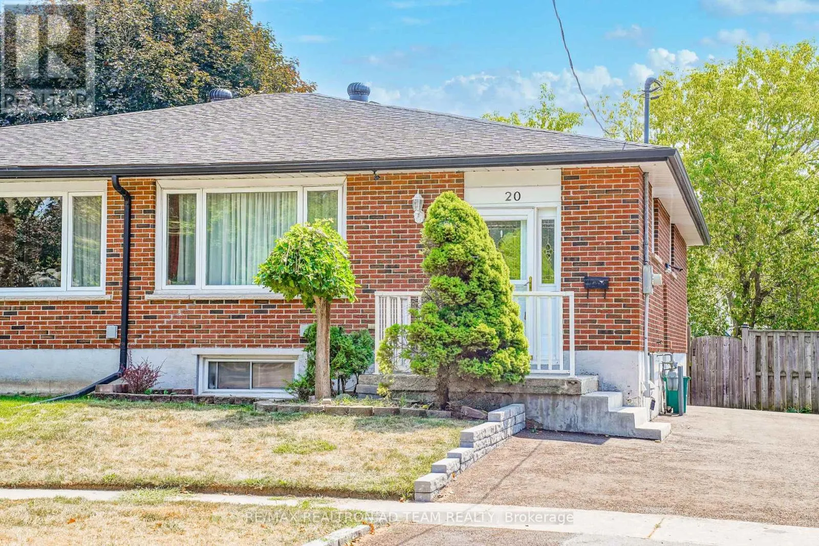 20 LITTLE AVENUE