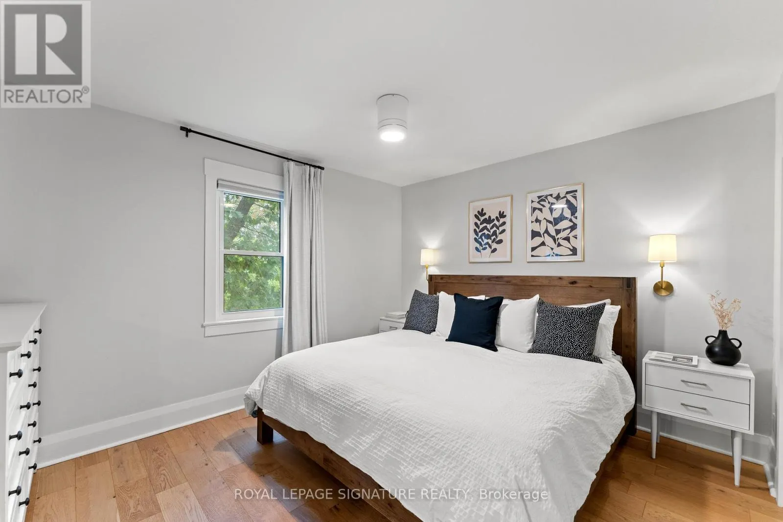 359 WOLVERLEIGH BOULEVARD