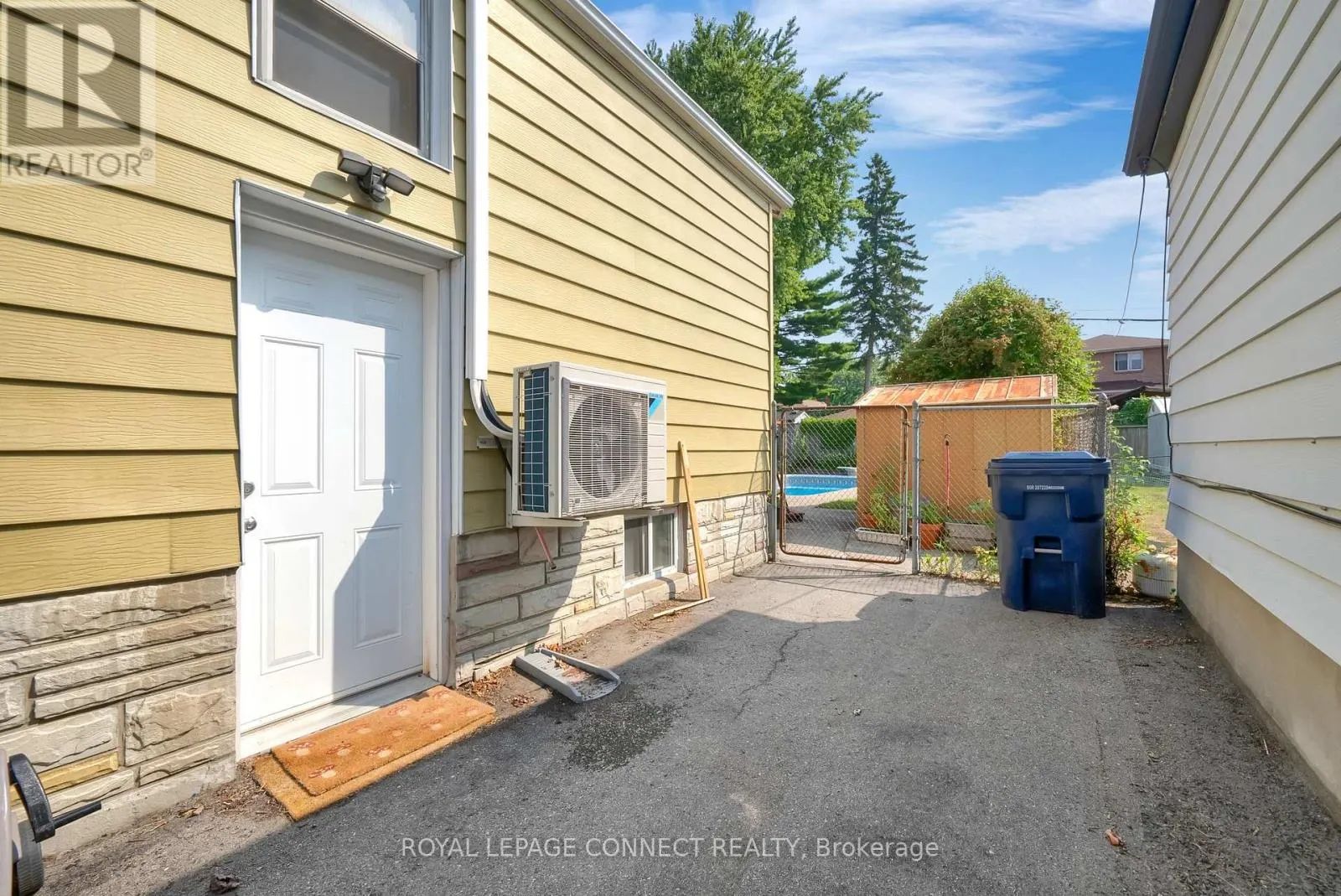 91 LILLINGTON AVENUE