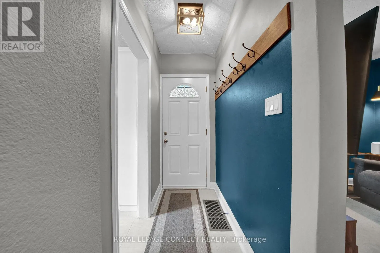 91 LILLINGTON AVENUE